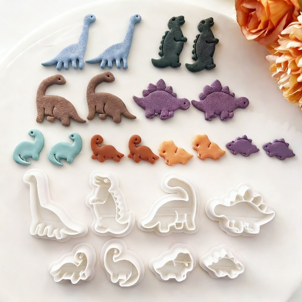 Dinosaur And Craft - 8 Buah Set Pemotong Tanah Liat