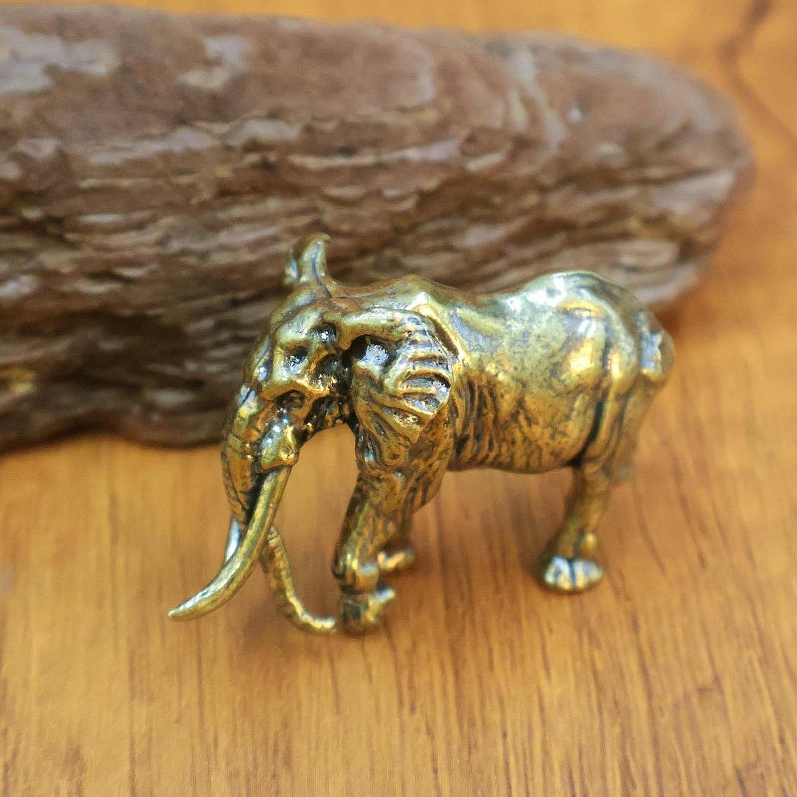 Ornamen Gajah Kuningan, Keraji - Art Craft Hotel ulasan dan harga
